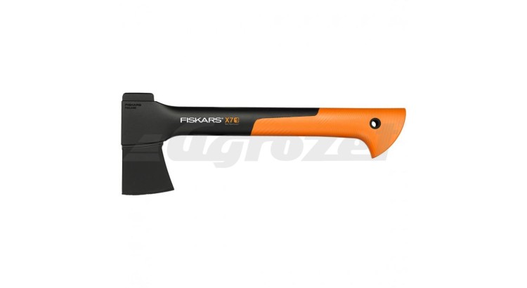 FISKARS 1015618 X7 Sekera univerzální pro kempování XS