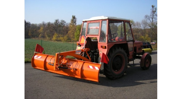 Zadní silniční hydraulická radlice ZRH-T 2600