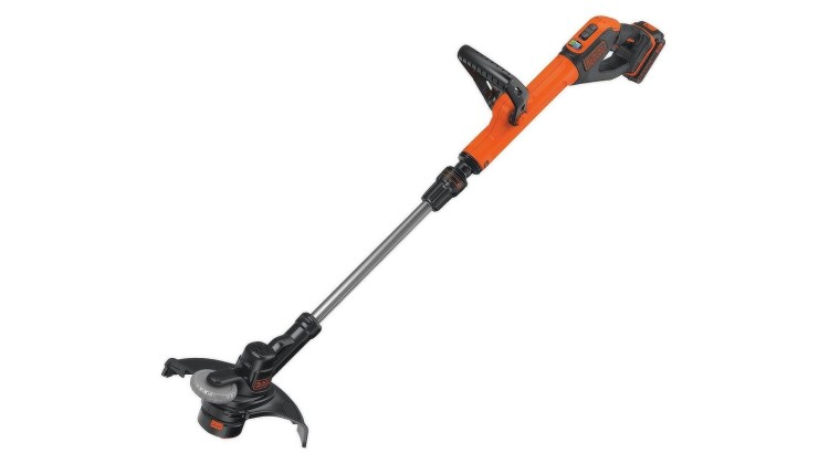 BLACK&DECKER STC1820PC Aku vyžínač 18V/2,0Ah