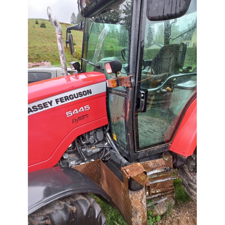 Traktor Massey Ferguson MF 5445