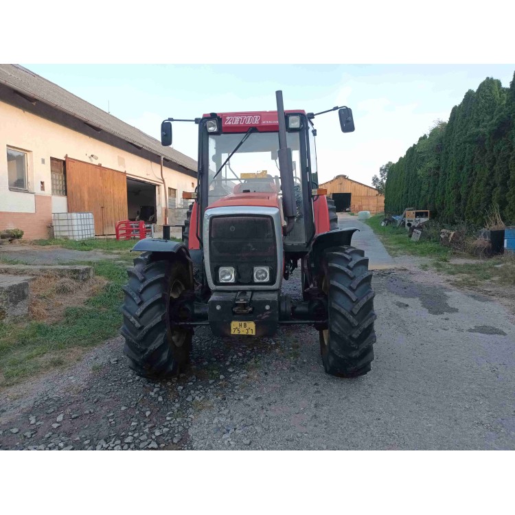 Traktor Zetor 10540