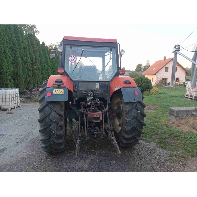 Traktor Zetor 10540