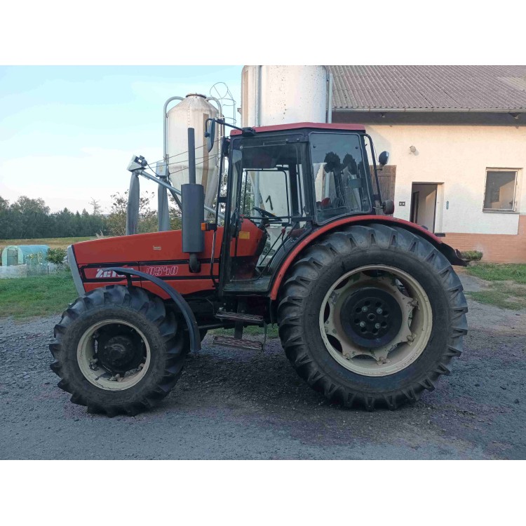 Traktor Zetor 10540