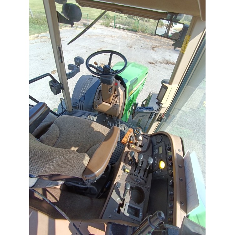 Traktor John Deere 7830