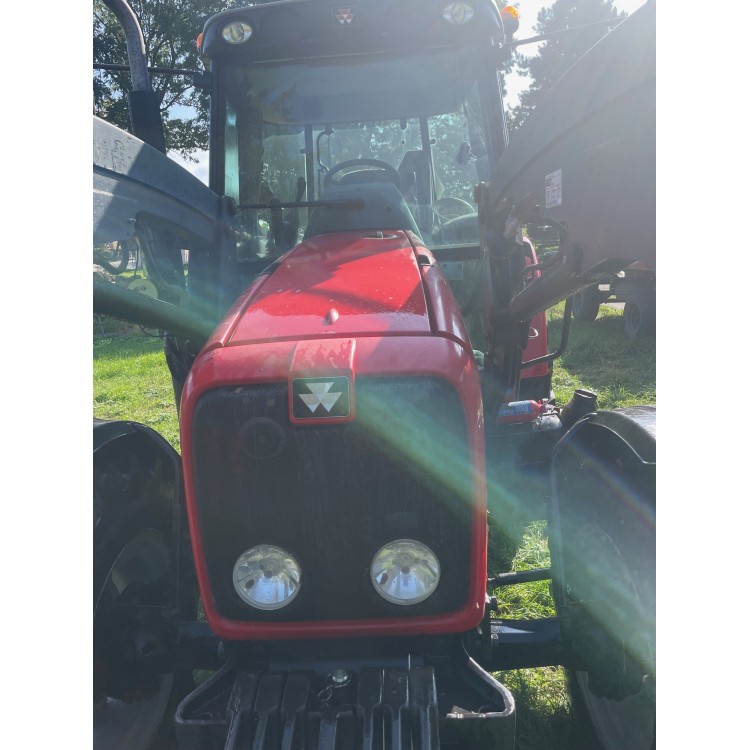 Traktor Massey Ferguson 5455