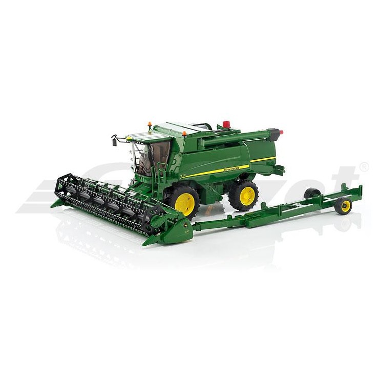 Kombajn John Deere T670i Bruder 02132_1