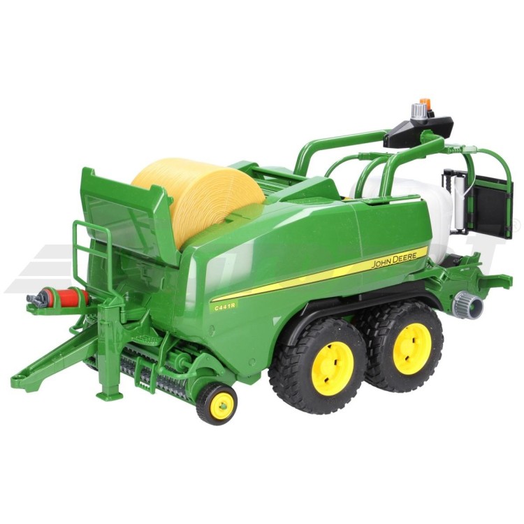 Balíkovač s baličkou John Deere C441R + dva balíky