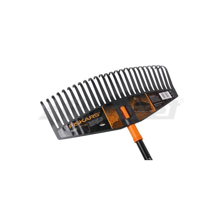 FISKARS Hrábě na listí s násadou SOLID L 52 cm 1003465