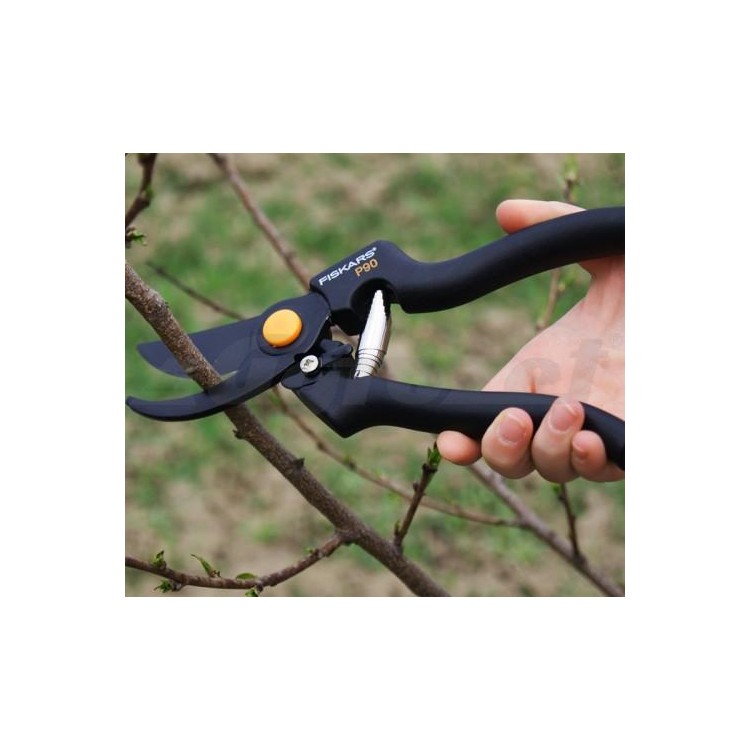 FISKARS 1001530 Zahradní nůžky profesionální P90