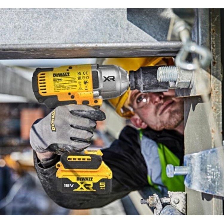 DeWalt DCF900P2T Aku rázový utahovák 18 V(1/2"),1355 Nm,2x aku 5,0 Ah,kufr Tstak