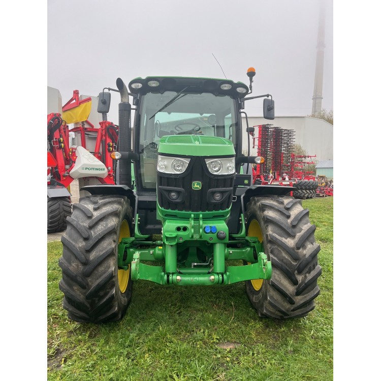 Traktor John Deere 6125R