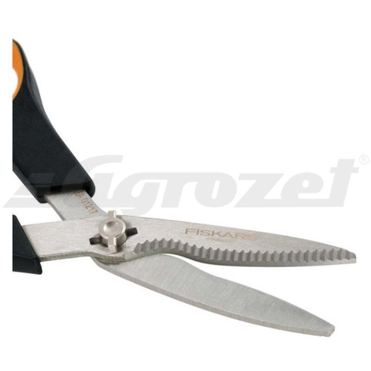 FISKARS 1063327 Nůžky na zeleninu SP240 Solid