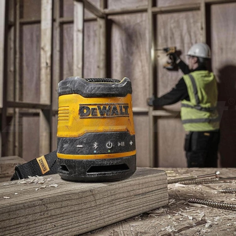 DEWALT DCR009 Blutooth reproduktor s USB-C napájením