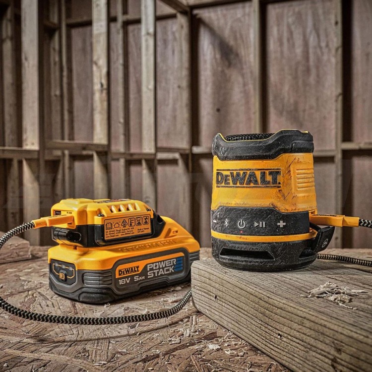 DEWALT DCR009 Blutooth reproduktor s USB-C napájením