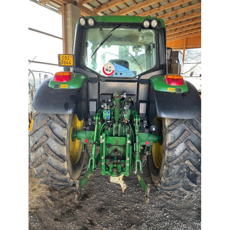 Traktor John Deere 6125M