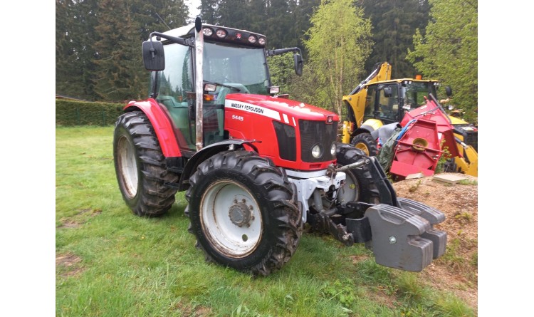 Traktor Massey Ferguson MF 5445