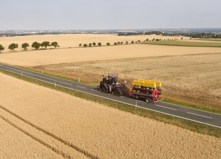 PÖTTINGER TERRADISC 8001 T a 10001 T: Vaše tajná zbraň pro dokonalé pole