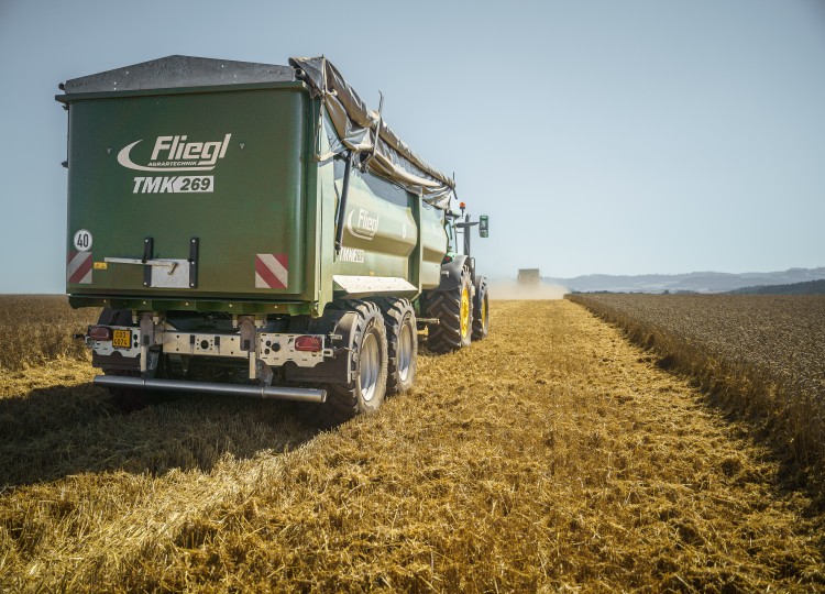 Fliegl TMK & John Deere T670 & John Deere 6R | 49. díl Agrozet od A do Zet